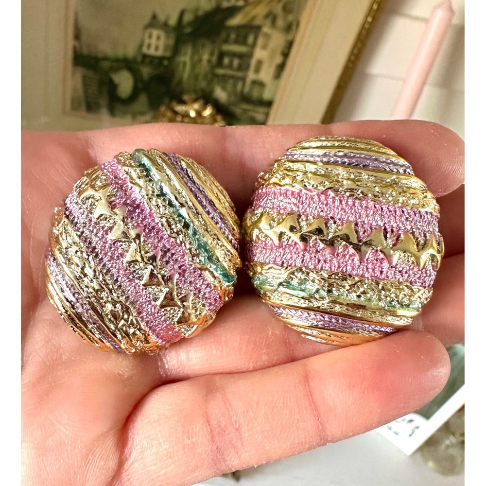 Vintage 1980s Large bold round earrings